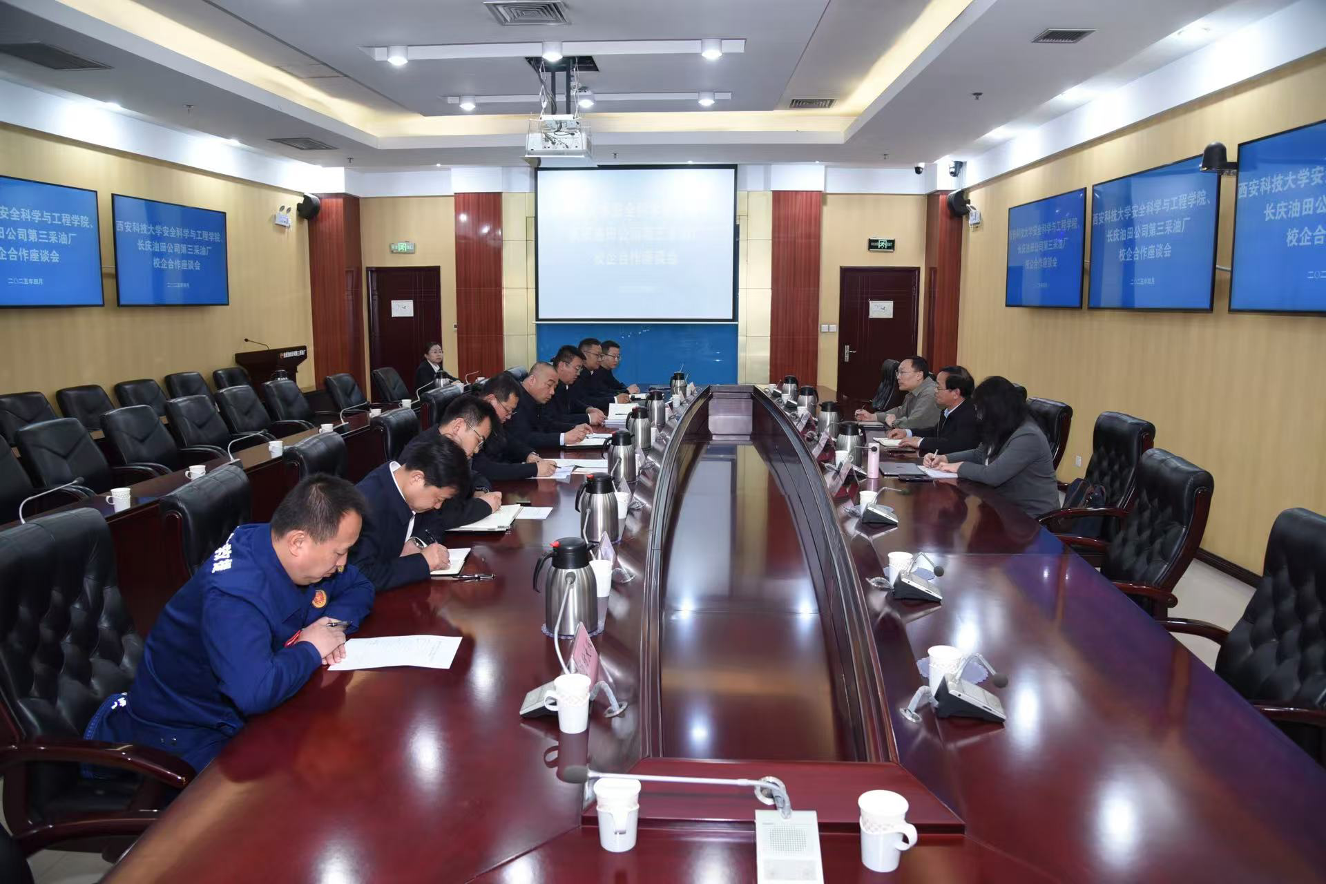 221745326312819462.png 图片1.png